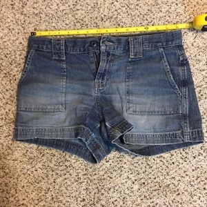 American eagle shorts size 2